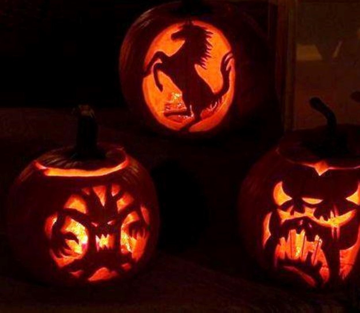 Pumpkin Carving with Kae Davis